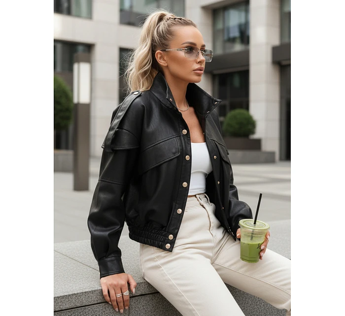 Dámská bunda z ekokůže s žebrovaným lemem a límcem černá FashionStreet TY5646 Dámská bunda z ekokůže s žebrovaným lemem a límcem černá FashionStreet TY5646