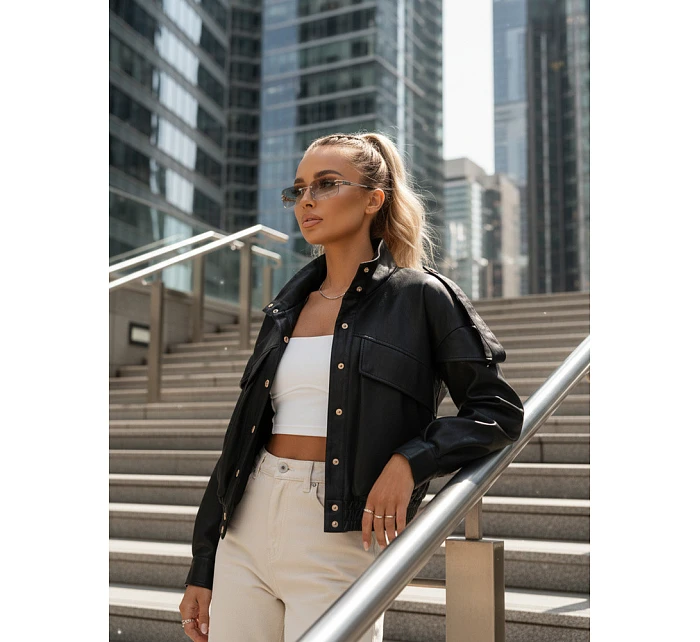 Dámská bunda z ekokůže s žebrovaným lemem a límcem černá FashionStreet TY5646 Dámská bunda z ekokůže s žebrovaným lemem a límcem černá FashionStreet TY5646