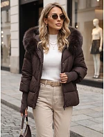 Pikowana kurtka damska zimowa z futerkiem brązowa FashionStreet TY5743
