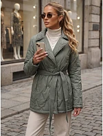Kurtka damska przejściowa z paskiem zielona FashionStreet TY5805 Kurtka damska przejściowa z paskiem zielona FashionStreet TY5805