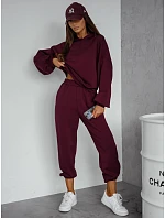 Komplet damski z kapturem bordowy model 22352976 - FashionStreet Komplet damski z kapturem bordowy model 22352976 - FashionStreet