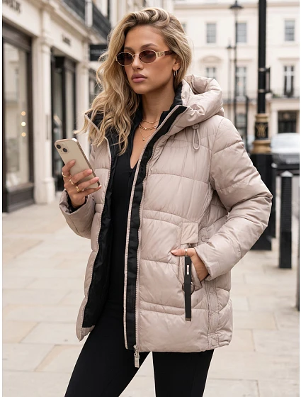 Kurtka damska zimowa pikowana z kapturem beżowa model 22350725 - FashionStreet