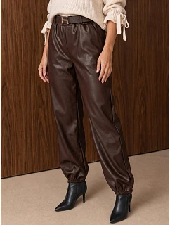 Dámské voskované jogger kalhoty s páskem v čokoládové barvě FashionStreet UY3142