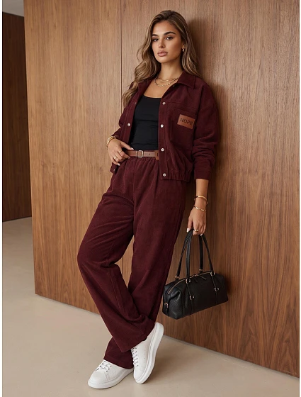 Komplet damski sztruksowy kurtka i spodnie bordowy FashionStreet AY1220