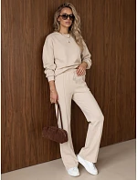 Komplet damski dresowy z szerokimi spodniami beżowy FashionStreet AY1227 Komplet damski dresowy z szerokimi spodniami beżowy FashionStreet AY1227