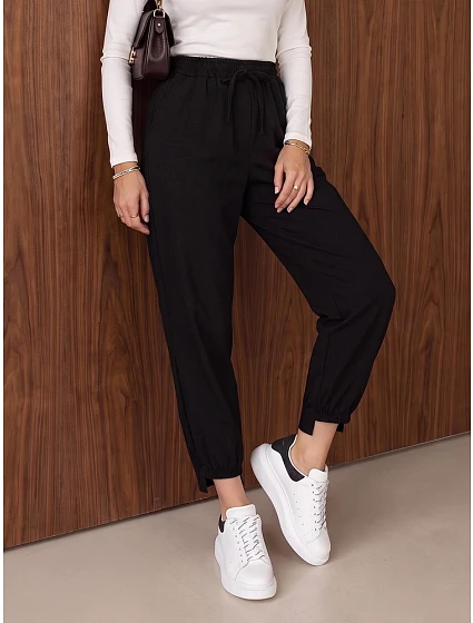 Spodnie damskie joggery z gumką w pasie czarne FashionStreet UY3152 Spodnie damskie joggery z gumką w pasie czarne FashionStreet UY3152