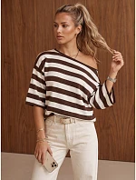 Dámský oversize svetr s hnědo-bílými pruhy FashionStreet MY2607 Dámský oversize svetr s hnědo-bílými pruhy FashionStreet MY2607