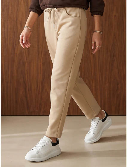 Spodnie damskie bawełniane dresowe beżowe FashionStreet UY3212 Spodnie damskie bawełniane dresowe beżowe FashionStreet UY3212