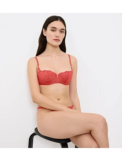 CRAZY STUPID LOVE – Vyztužená podprsenka s italskou krajkou a Comfort Wire® Triumph