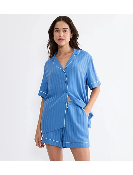 Dámská noční košile Amourette Jacquard Boyfriend Shirt - CIEL - modrá 005J - TRIUMPH Dámská noční košile Amourette Jacquard Boyfriend Shirt - CIEL - modrá 005J - TRIUMPH