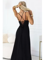 Maxi šaty bez ramínek s zavazováním na zádech a rozparkem černé model 21955148 - numoco Maxi šaty bez ramínek s zavazováním na zádech a rozparkem černé model 21955148 - numoco