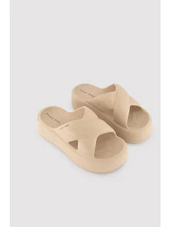 Plážové žabky Ysabel Mora 86287 36-41