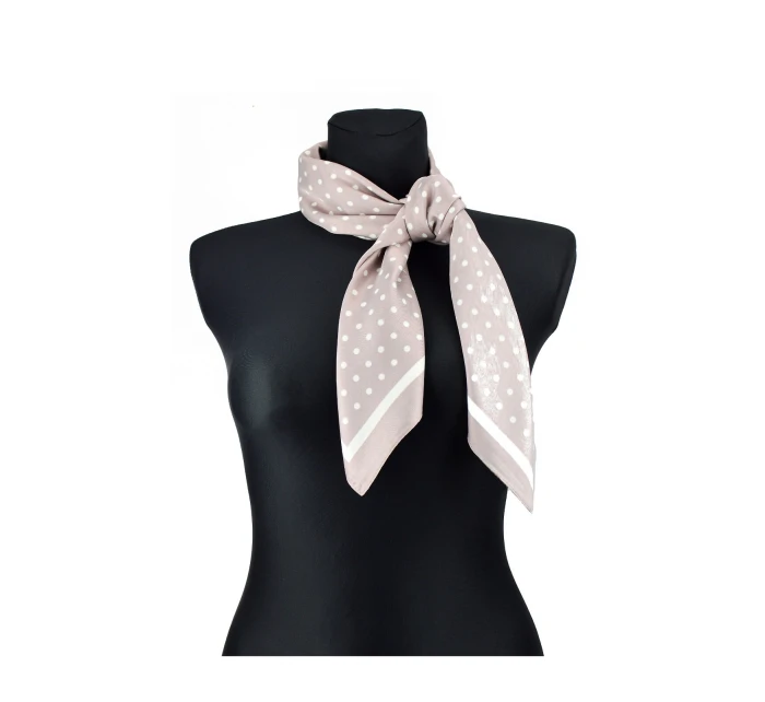 Šátek model 22010480 - Noviti Šátek model 22010480 - Noviti