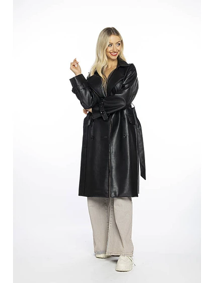 Černý klasický dámský kabát z ekologické kůže model 19035452 - Ann Gissy Černý klasický dámský kabát z ekologické kůže model 19035452 - Ann Gissy