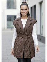 Čokoládová prošívaná vesta Goodlookin s páskem (B8603-14) Čokoládová prošívaná vesta Goodlookin s páskem (B8603-14)