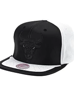 Mitchell & Ness NBA Chicago Bulls Day One Snapback Bulls Kšiltovka 6HSSMM19224-CBUWHBK