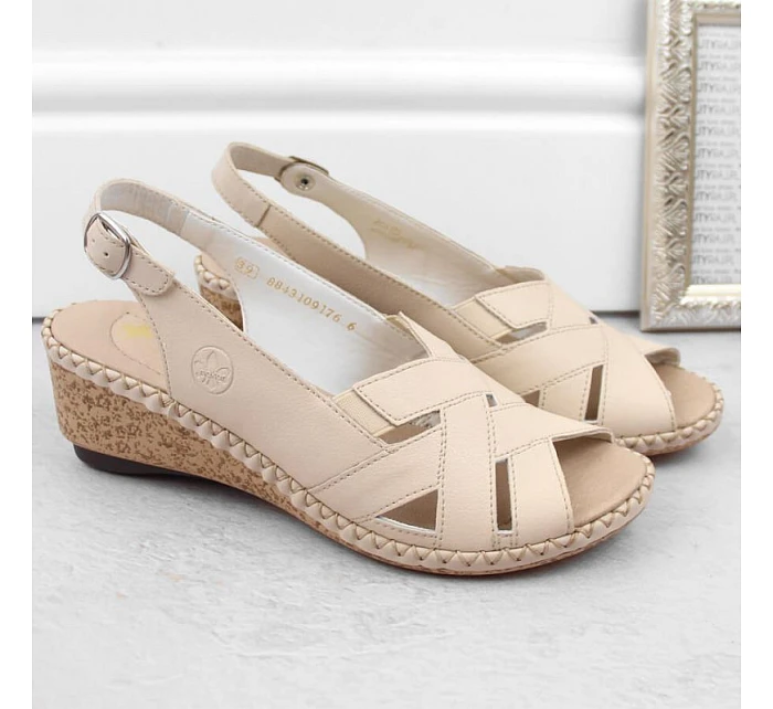 Kožené pohodlné sandály Rieker W RKR682 beige Kožené pohodlné sandály Rieker W RKR682 beige