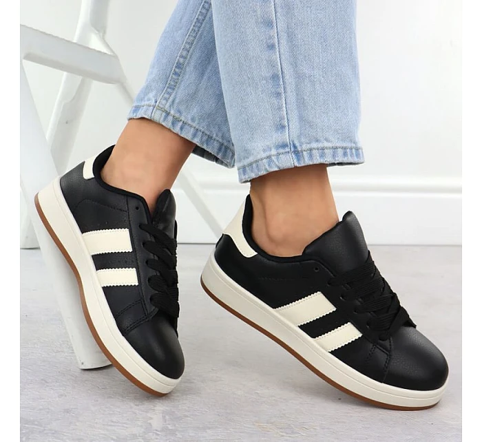 Dámské sportovní polobotky černé NEWS 8233 Dámské sportovní polobotky černé NEWS 8233