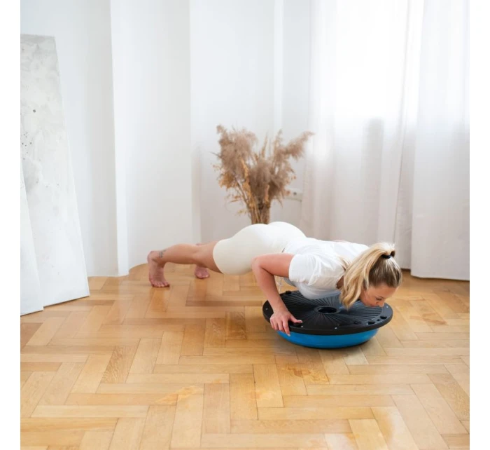 modrý míč model 21810796 - HMS modrý míč model 21810796 - HMS