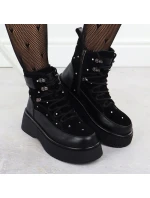 Dámské kožené kozačky na platformě zirconia černé Goe SS2N4140