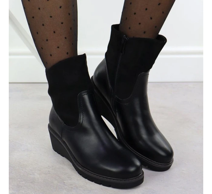 Dámské semišové boty na podpatku černé M.Daszynski model 21905643 - M. Daszyński Dámské semišové boty na podpatku černé M.Daszynski model 21905643 - M. Daszyński