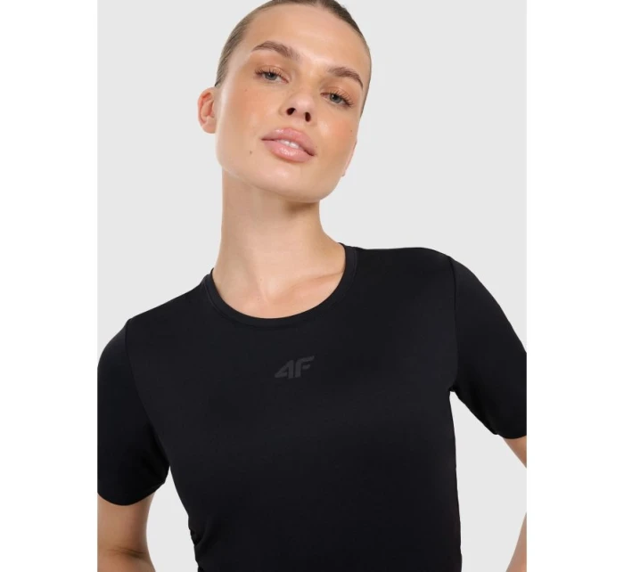 Dámský rychleschnoucí top na jógu a model 21815252 - 4F Dámský rychleschnoucí top na jógu a model 21815252 - 4F