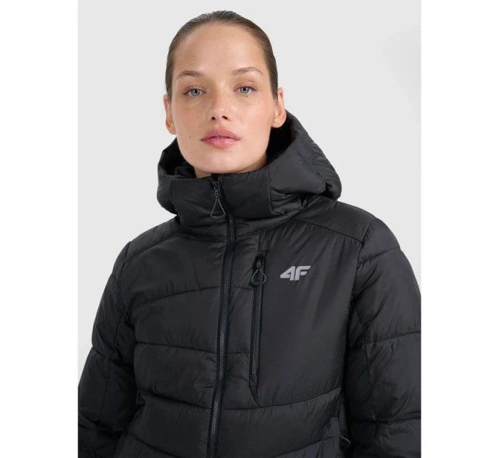 Dámská péřová trekingová bunda s výplní Primaloft Silver model 21816183 - 4F Dámská péřová trekingová bunda s výplní Primaloft Silver model 21816183 - 4F