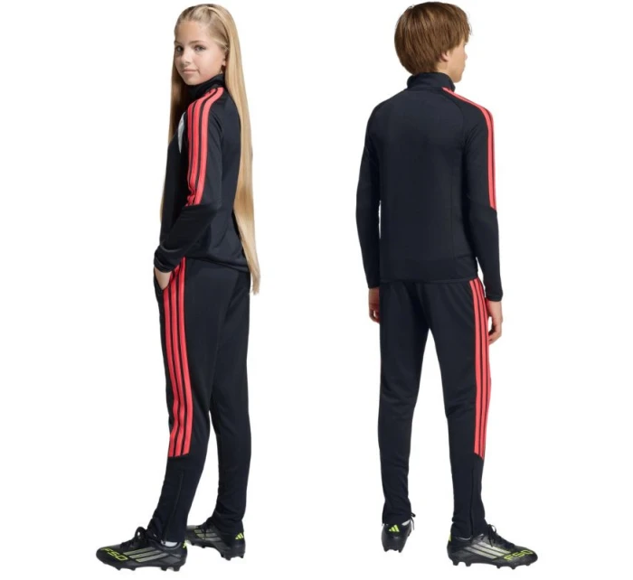 Dětské kalhoty adidas Tiro 26 League Slim černo-červené JY7115 Dětské kalhoty adidas Tiro 26 League Slim černo-červené JY7115
