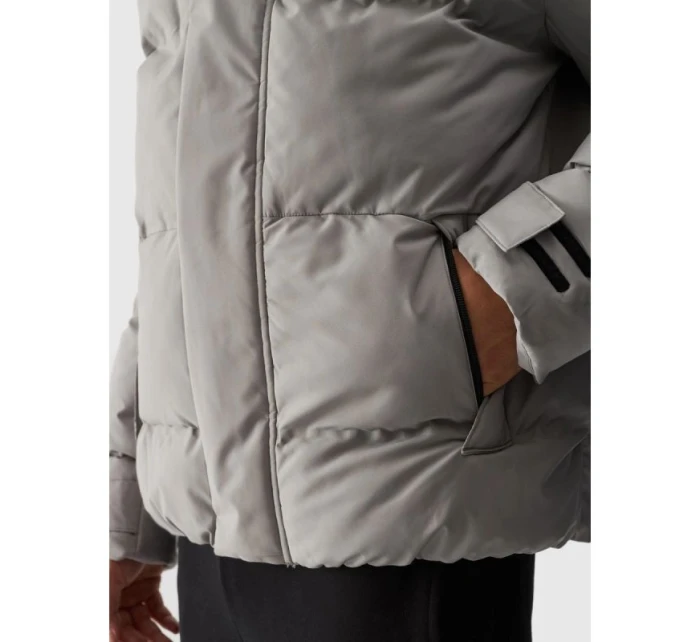 Pánská péřová bunda se syntetickou výplní 4F 4FWAW24TDJAM479-25S pánské Pánská péřová bunda se syntetickou výplní 4F 4FWAW24TDJAM479-25S pánské