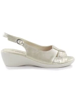 Dámské sandály na platformě zlaté eVento 7028