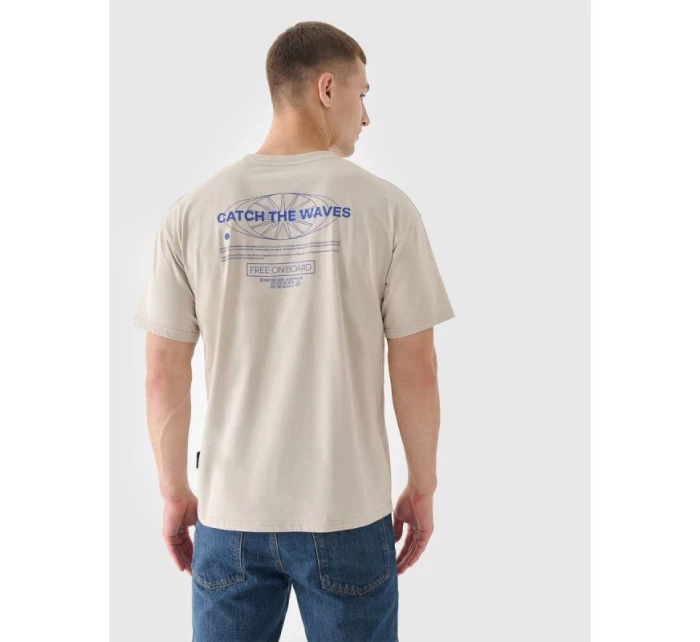 Pánské tričko oversize s potiskem 4F 4FRSS24TTSHM2535-83S Pánské tričko oversize s potiskem 4F 4FRSS24TTSHM2535-83S