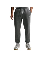 Pánské tmavě šedé kalhoty Park 26 Fleece model 21926626 071 - NIKE Pánské tmavě šedé kalhoty Park 26 Fleece model 21926626 071 - NIKE