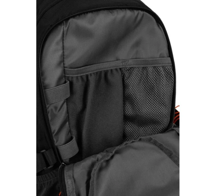 Sportovní batoh na kolo Pit Bull West Coast Logo 20L - model 21931481 Sportovní batoh na kolo Pit Bull West Coast Logo 20L - model 21931481