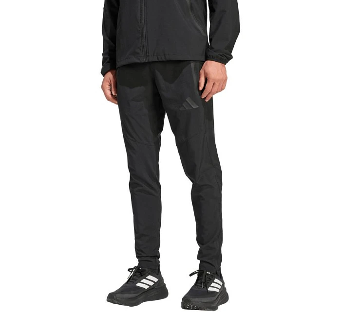 Pánské kalhoty adidas Tiro 26 Travel Woven černé JM5541 Pánské kalhoty adidas Tiro 26 Travel Woven černé JM5541