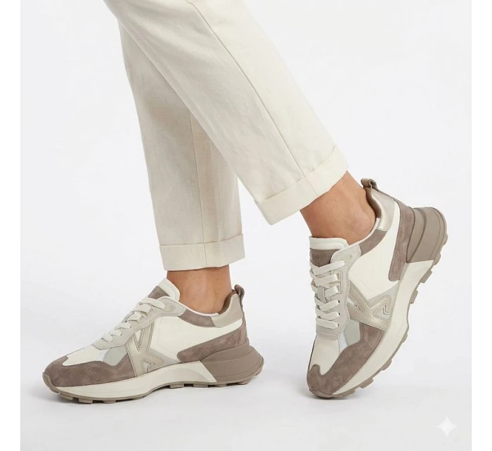 Dámské kožené sportovní polobotky béžové model 22068907 - Kobbo Dámské kožené sportovní polobotky béžové model 22068907 - Kobbo