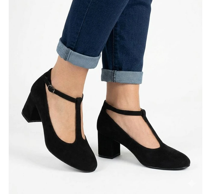 Černé semišové páskové lodičky Mascara s jehlovým podpatkem 834284 Černé semišové páskové lodičky Mascara s jehlovým podpatkem 834284