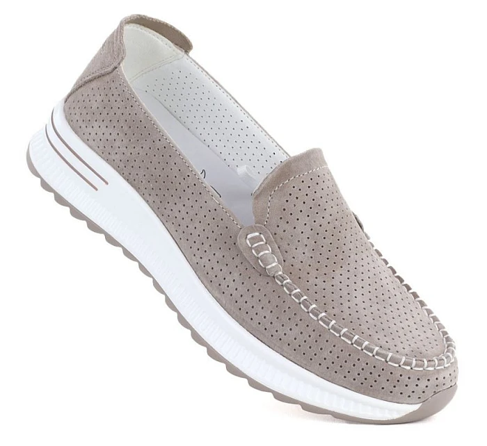 Kožené mokasíny na silné podrážce ažurové fango Jezzi 9793 Kožené mokasíny na silné podrážce ažurové fango Jezzi 9793