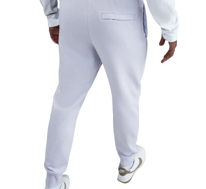 Pánské kalhoty Nike Club šedé FN3801 057 Pánské kalhoty Nike Club šedé FN3801 057