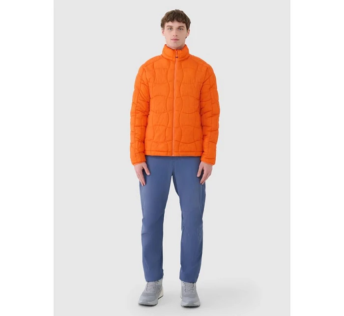 Pánská trekingová péřová bunda 4F 4FWSS25TDJAM527-70S s výplní Primaloft Silver Pánská trekingová péřová bunda 4F 4FWSS25TDJAM527-70S s výplní Primaloft Silver