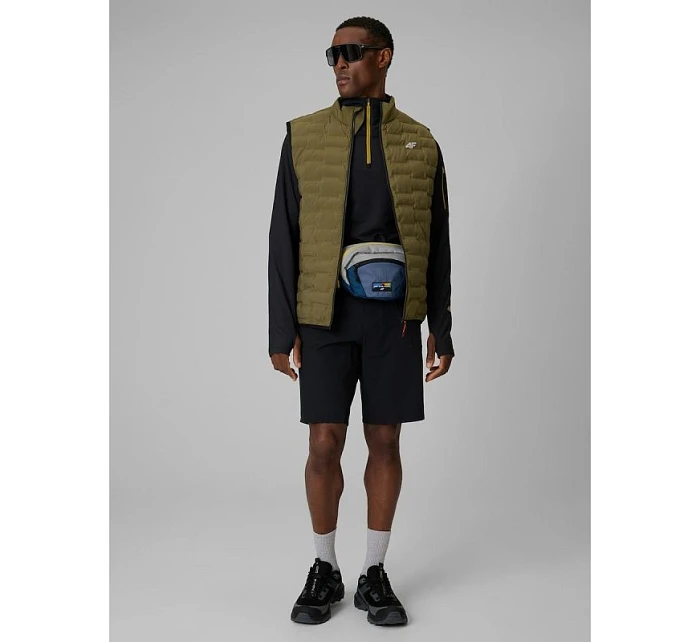 4F PRO pánské trekové tričko bez rukávů s výplní Primaloft Silver 4F 4FWSS26TVJAM343-43S 4F PRO pánské trekové tričko bez rukávů s výplní Primaloft Silver 4F 4FWSS26TVJAM343-43S