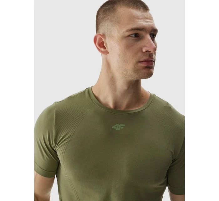 Pánské bezešvé tréninkové tričko 4F 4FWAW24TFTSM0975-44S pánské Pánské bezešvé tréninkové tričko 4F 4FWAW24TFTSM0975-44S pánské