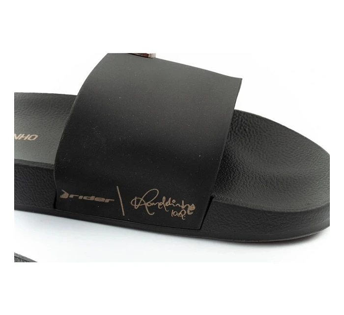 Pánské sportovní žabky R10 Slide pohodlné černé pantofle Rider Pánské sportovní žabky R10 Slide pohodlné černé pantofle Rider