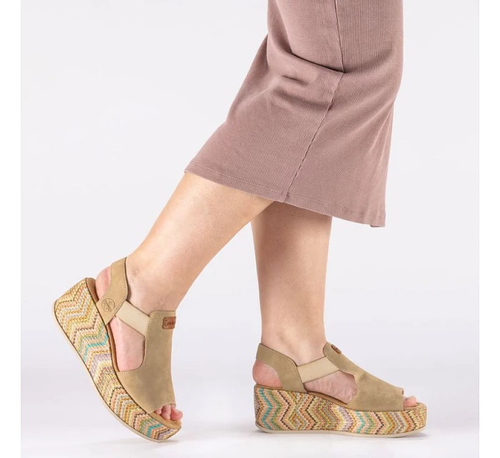 Dámské sandály na podpatku béžové Rieker 69472-60 Dámské sandály na podpatku béžové Rieker 69472-60