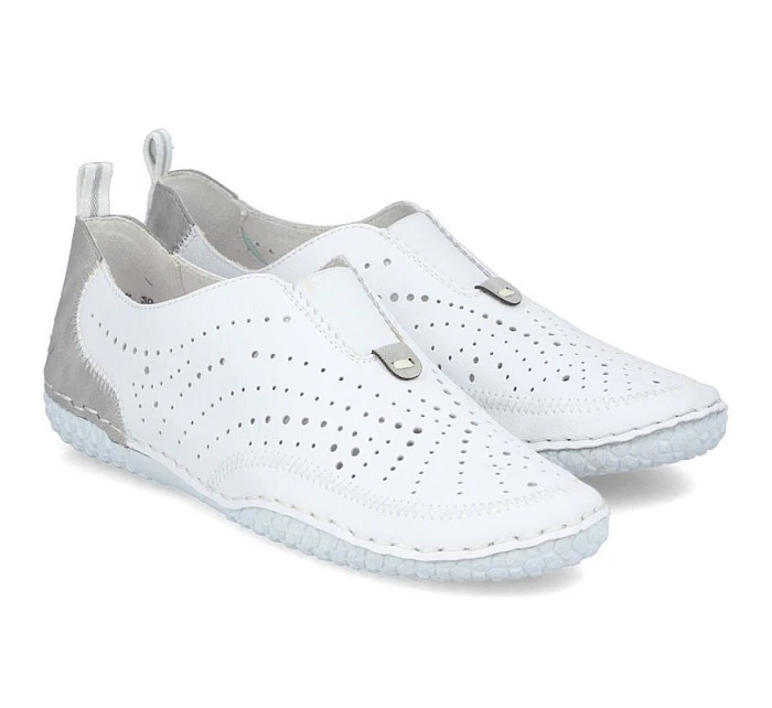 Dámská kožená prolamovaná nazouvací obuv bílá Rieker 43663-80 Dámská kožená prolamovaná nazouvací obuv bílá Rieker 43663-80