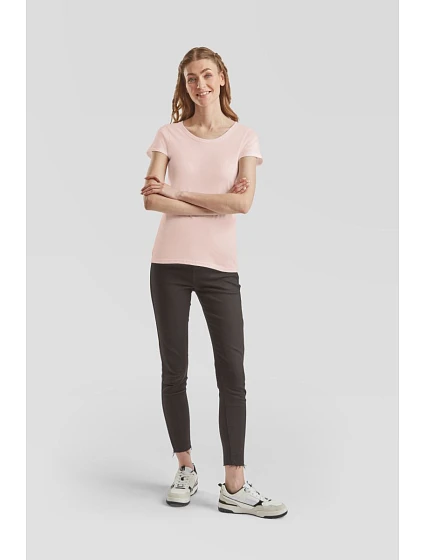 LadyFit Iconic 195 T Dámské tričko z těžké bavlny model 22431521 black - Fruit of the Loom LadyFit Iconic 195 T Dámské tričko z těžké bavlny model 22431521 black - Fruit of the Loom