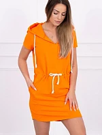 Šaty s kapucí oranžové