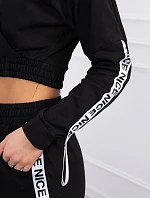 Sada s ozdobnými stuhami černé barvy