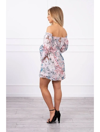 model 18746616 květinové šaty pudrově růžové - K-Fashion