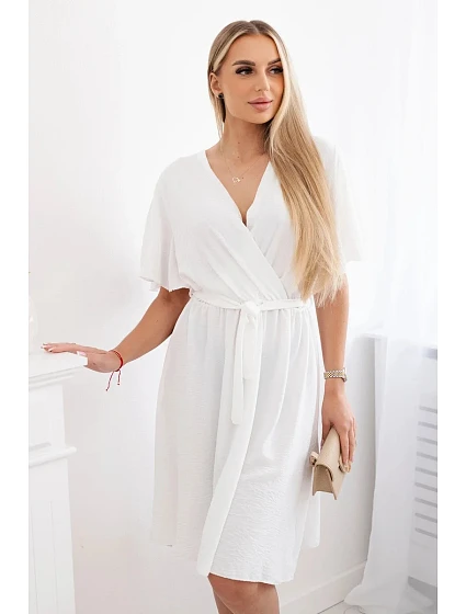 Šaty s model 20194718 výstřihem ecru - K-Fashion