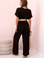 Kombinéza s ozdobným páskem v pase hnědý